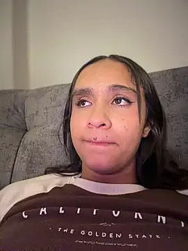 แชท XXX สดของ Isabella-Teen