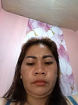 SweetChubbyMommy_02 Adlı Modelin Canlı XXX Sohbeti