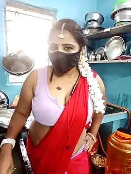 tamil_Vennila Adlı Modelin Canlı XXX Sohbeti