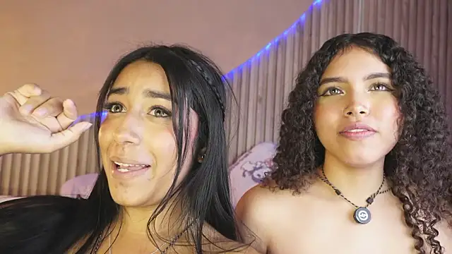 EloiseSweetxx élő XXX-chatje