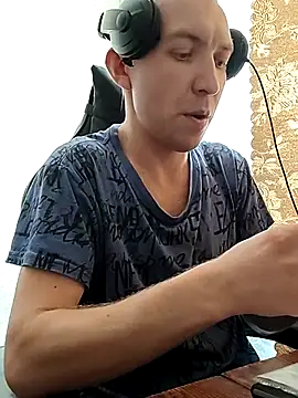 Show Webcam de _uncle_Mitya-43_