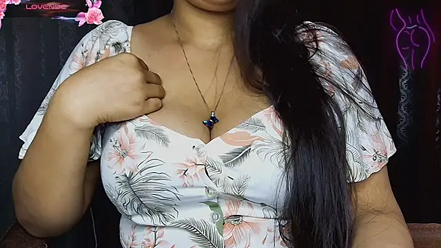 MISSNASHA69X's Live XXX Chat