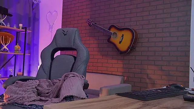 دردشة CinBellamy الجنسية المباشرة