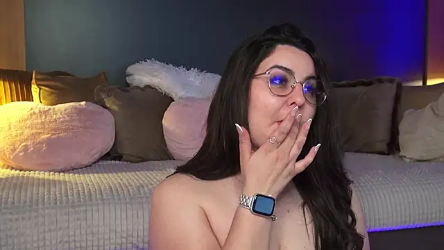 دردشة Mia_Swano الجنسية المباشرة