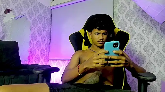 دردشة Boy_savoy الجنسية المباشرة