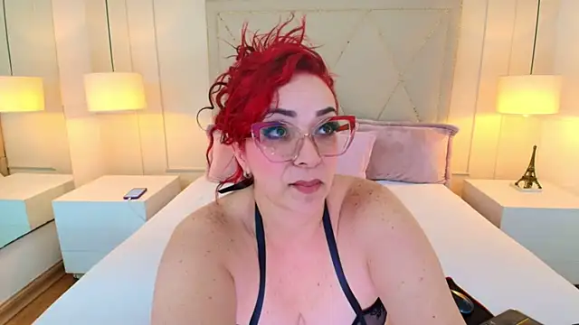 دردشة ScarlethVegas الجنسية المباشرة