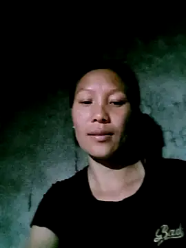 Diana-02 Adlı Modelin Canlı XXX Sohbeti