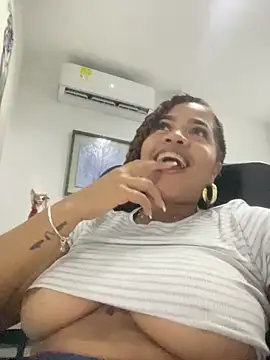 دردشة riri_brunnete الجنسية المباشرة