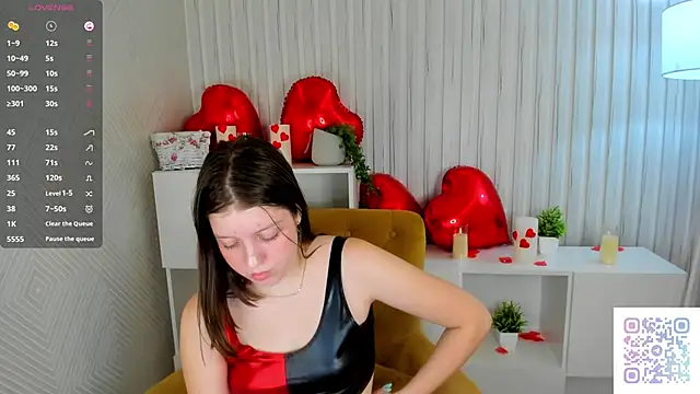 Casandra_Joness élő XXX-chatje