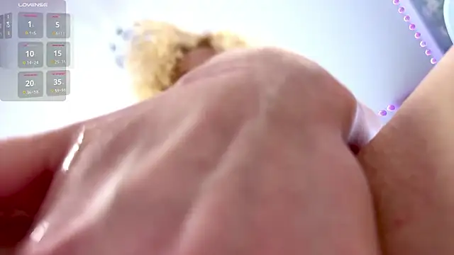 GlaydsLeveto's Live XXX Chat