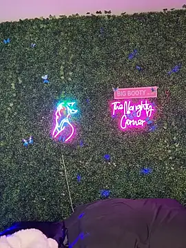 แชท XXX สดของ RenaThickAss