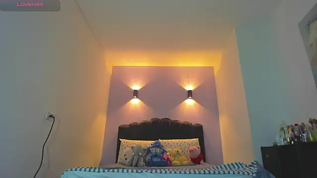 Sofia_Clauss_: онлайн-секс-чат