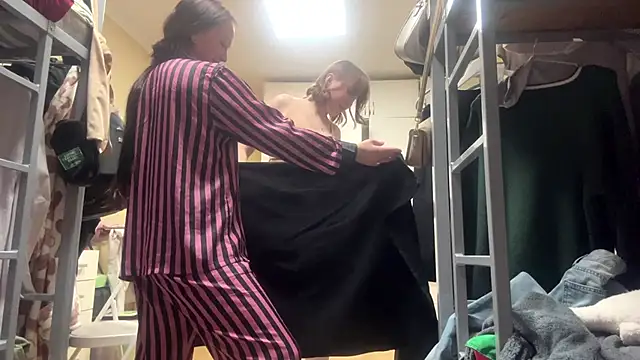 AquilineOrites' Live XXX Chat