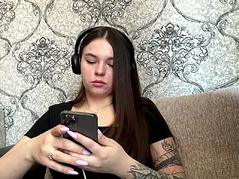 AkikoAnkrom Obrolan Langsung XXX