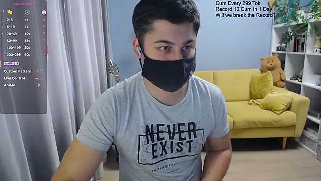 Tomguys Live XXX-Chat