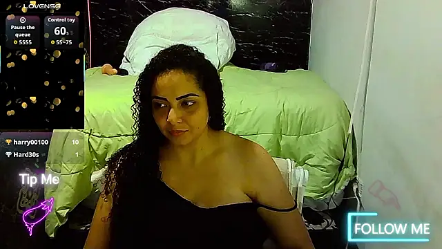 Czat XXX na żywo – _naughty_milf