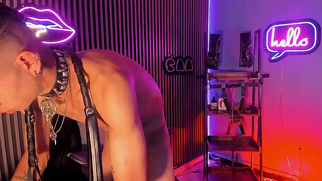 Maximoking26 Live XXX Chat