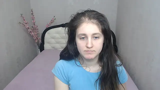 Holliy_Cooper live XXX chat