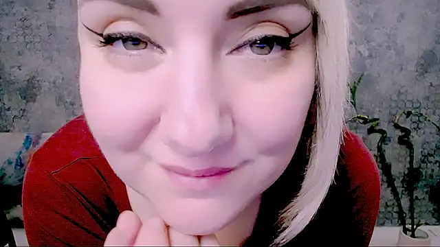 Djullia Live XXX-Chat