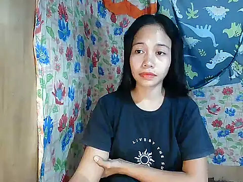 PinaySkinnyGirl 即時 XXX 聊天