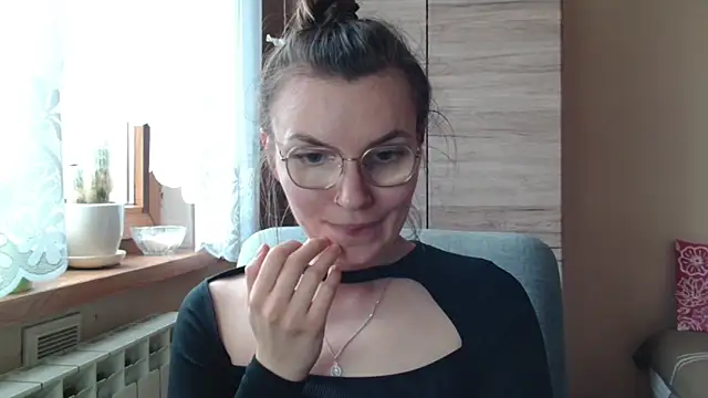 LooveELLYx élő XXX-chatje