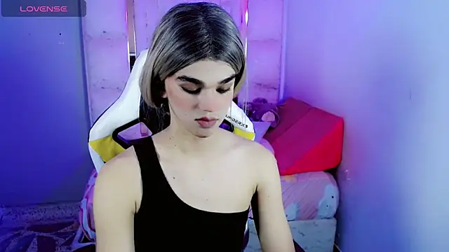 Sophiaa_doll_ Live XXX-Chat