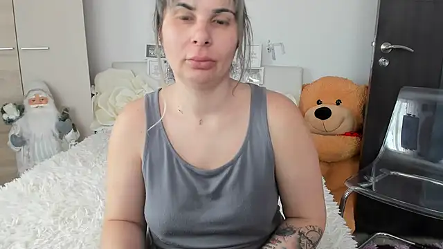 sweetemy4u লাইভ XXX চ্যাট