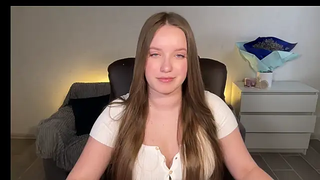 Chatroom XXX en direct de EvaMaddison