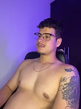 BjornSteel's Live XXX Chat