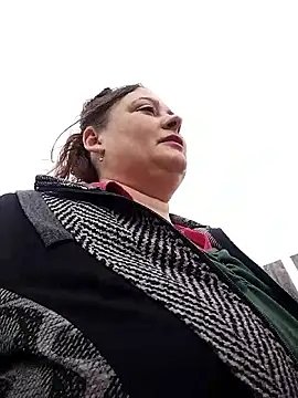 Flacara100 Chat XXX in diretta