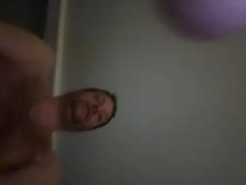 AidenMcKnight's Live XXX Chat