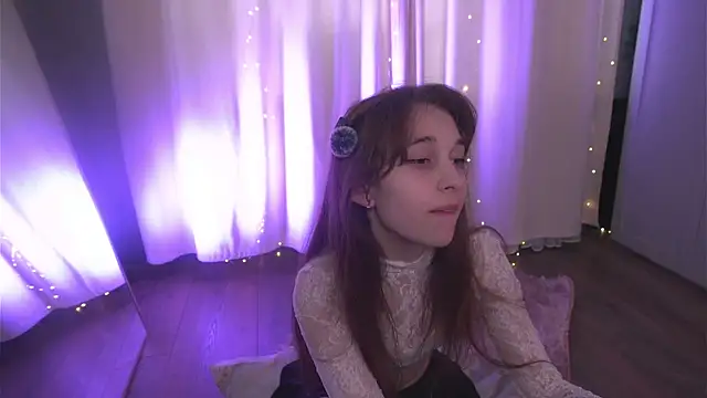 kitsun_ne Chat XXX in diretta