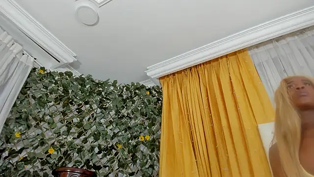 Melisa_Ebony Live XXX-Chat