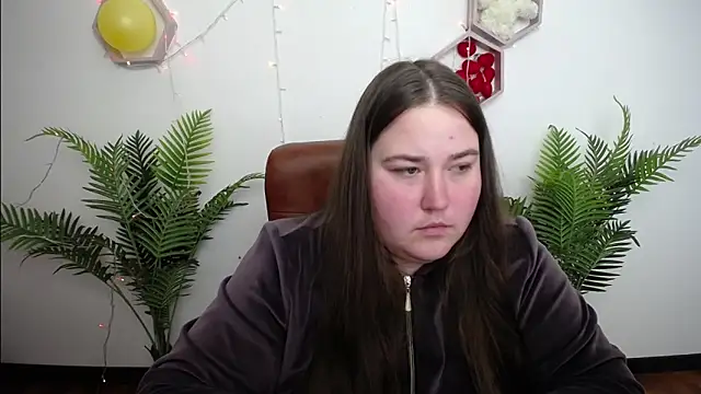 Онлайн чат XXX XX_Daniella_XX