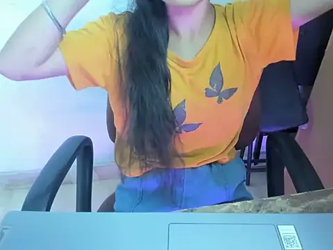 Czat XXX na żywo – Hotsurbhi