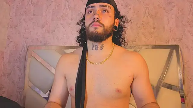 Chat +18 de Benny_and_Mark ao vivo