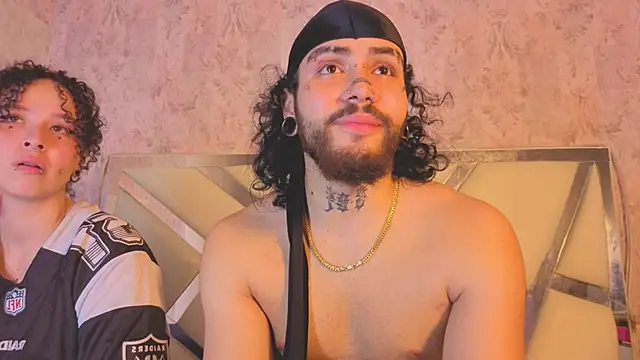 Benny_and_Mark: απευθείας συνομιλία ΧΧΧ