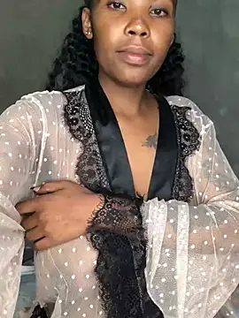 Nicole_Liam_ Chat XXX in diretta