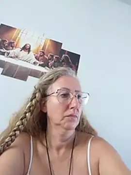 Chat +18 de MILEIDE980 ao vivo