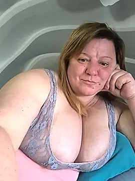 jusichka 即時 XXX 聊天