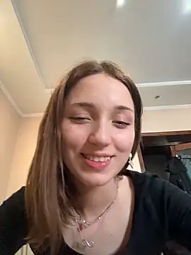 DollyTall's Live XXX Chat