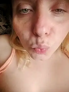 Lana-murr Adlı Modelin Canlı XXX Sohbeti