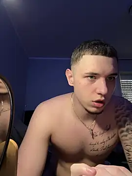 Chat XXX en directo de Channingboy