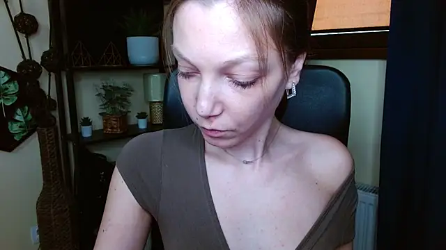 EmillyPlay Chat XXX in diretta