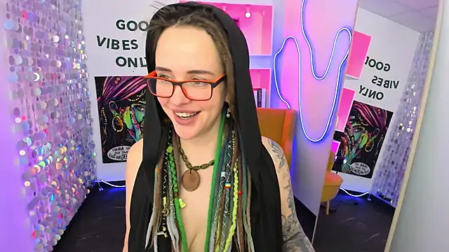 Chat XXX Live LisaFoxy_y