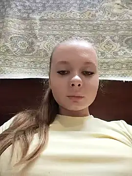 Ekaterina27 Adlı Modelin Web Kamerası Şovu