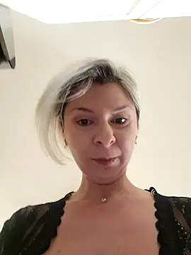 Show de Raluca_Fr na webcam