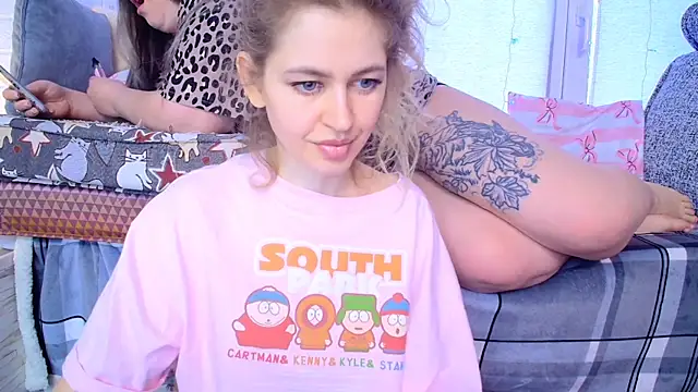 CherryZlataのライブXXXチャット