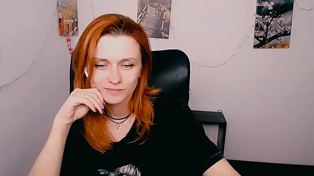 PeppyMiaのライブXXXチャット