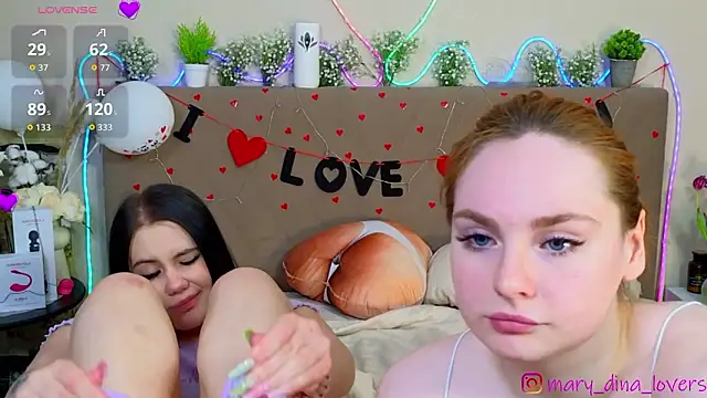 Mary_Dina 即時 XXX 聊天